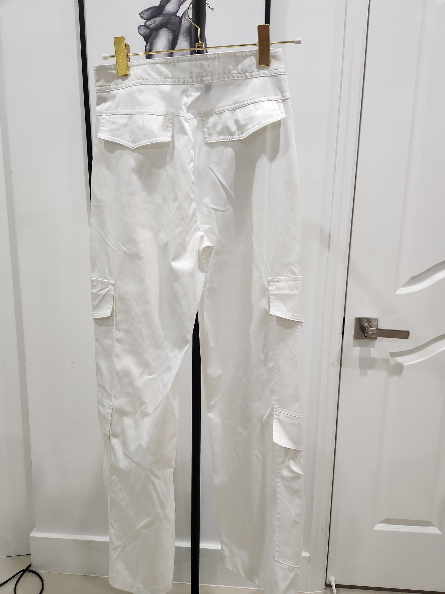 Pantalon blanco cargo zara