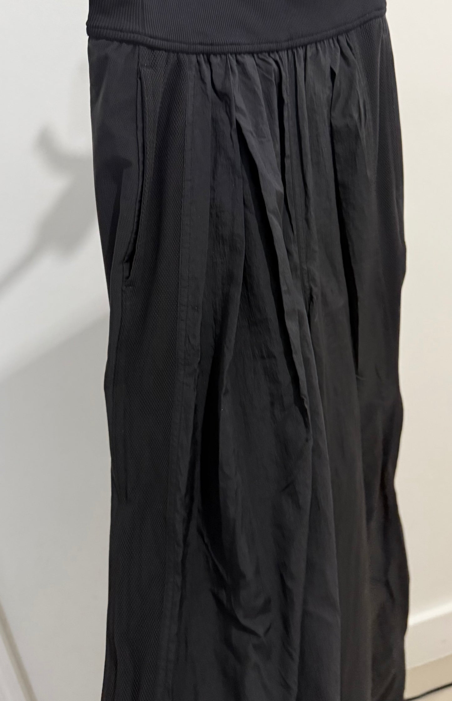 lululemon pants black