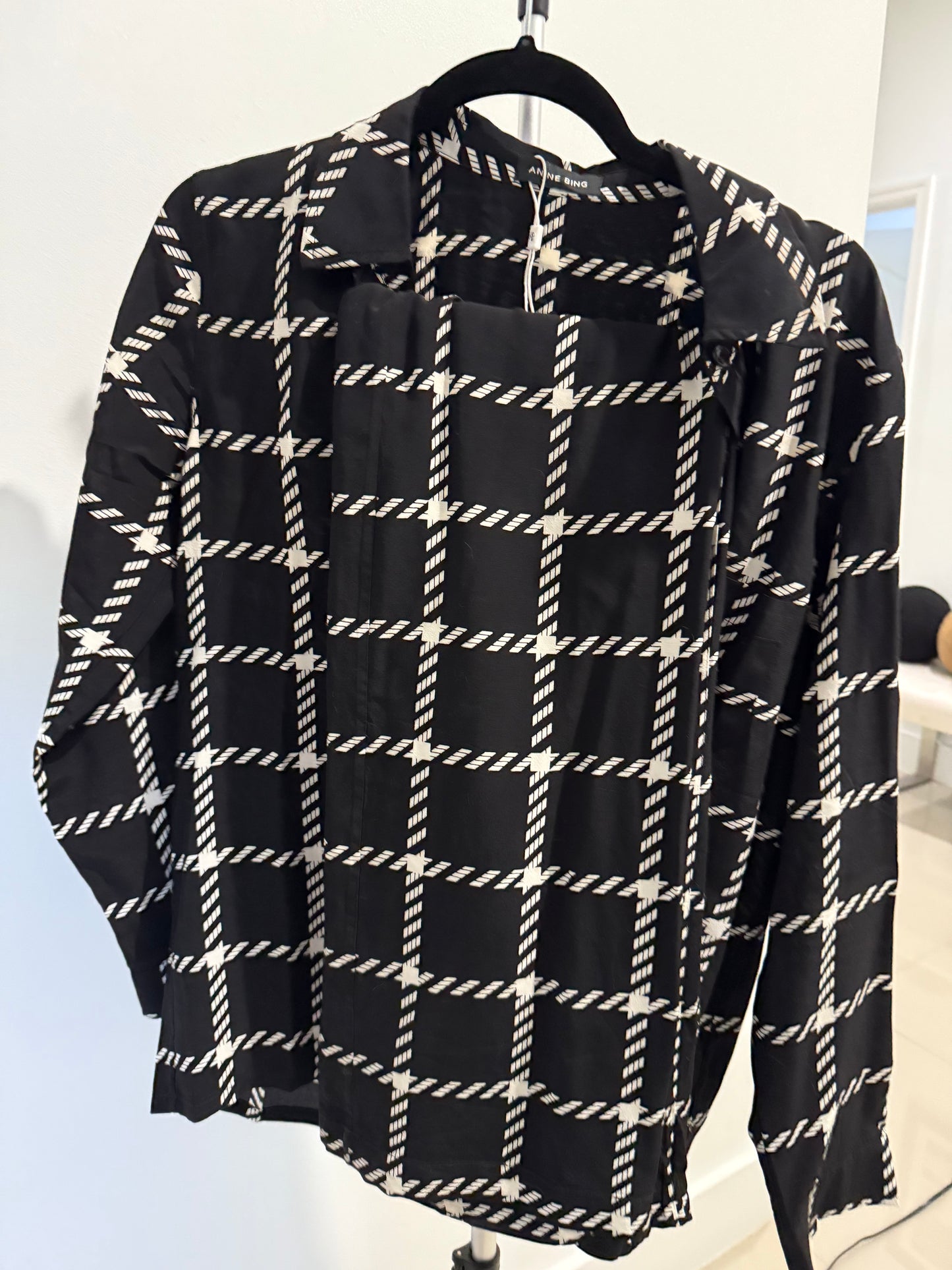 anine bing black / white set