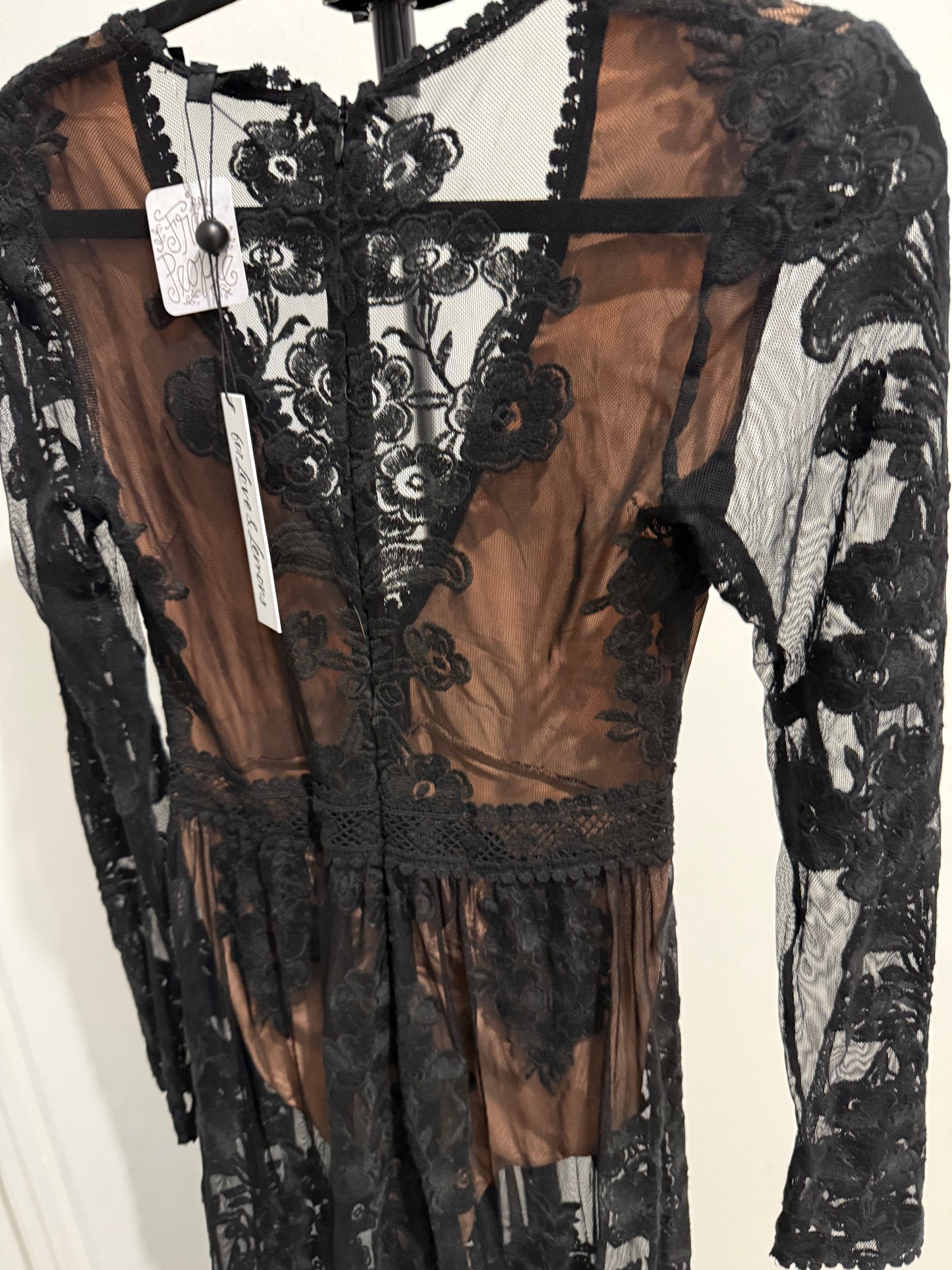 for love& lemon dress de encaje negro