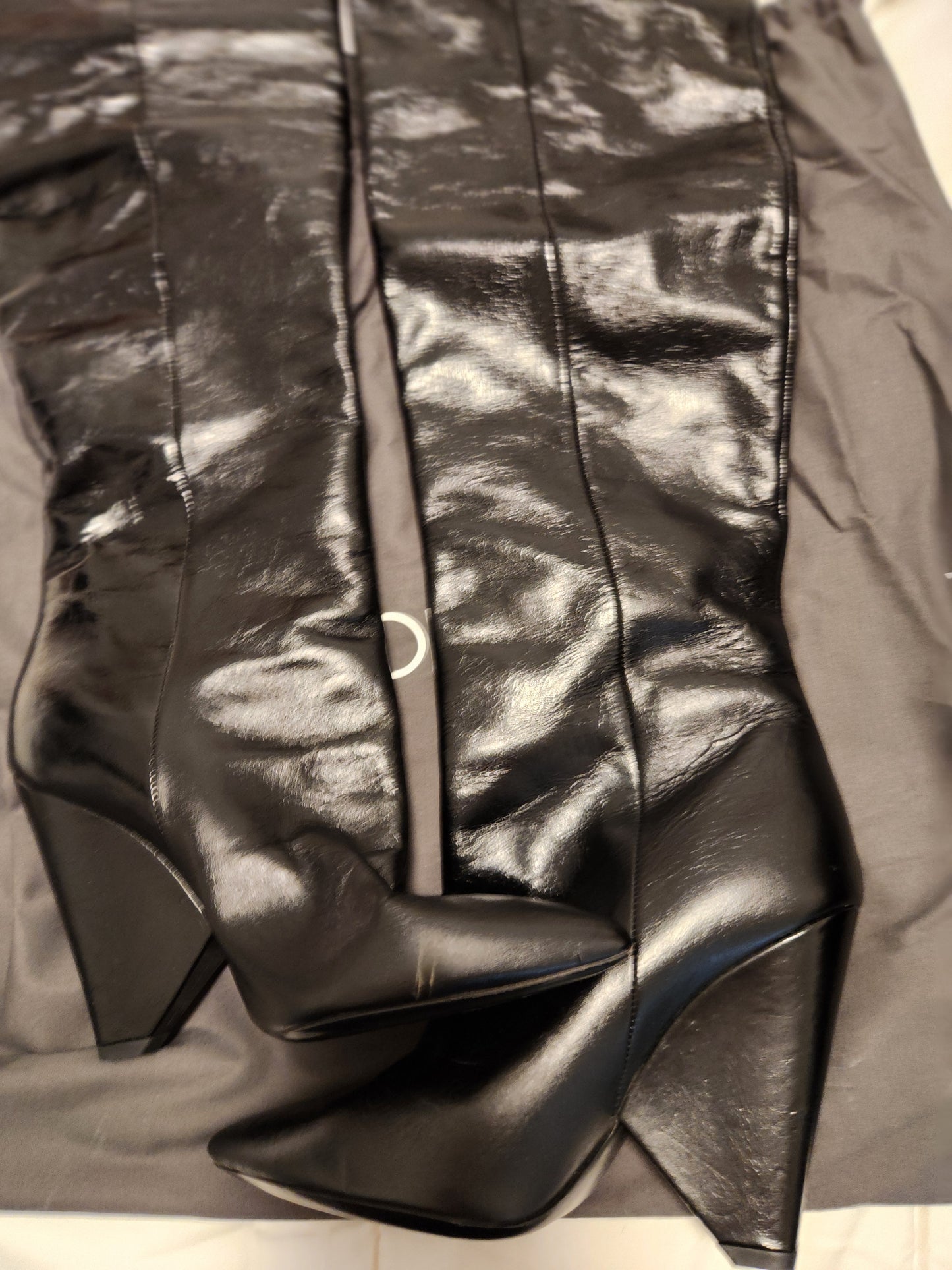 Ysl Botas por encima de la rodilla