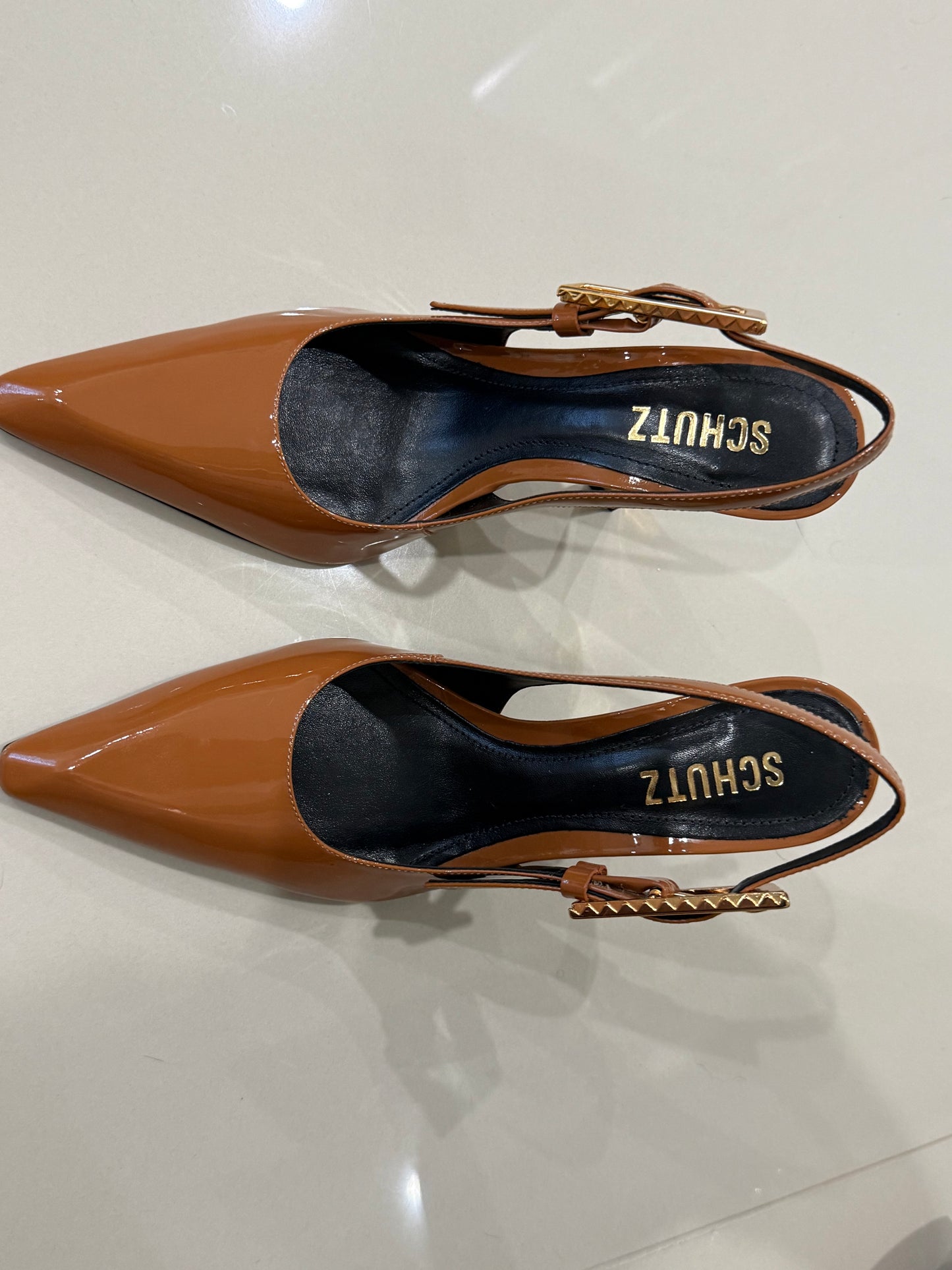 schutz marron