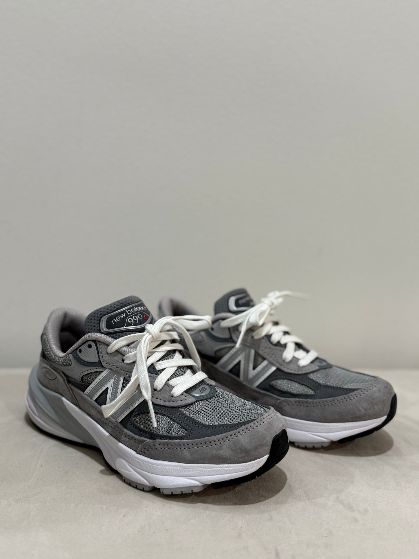 new balance 990