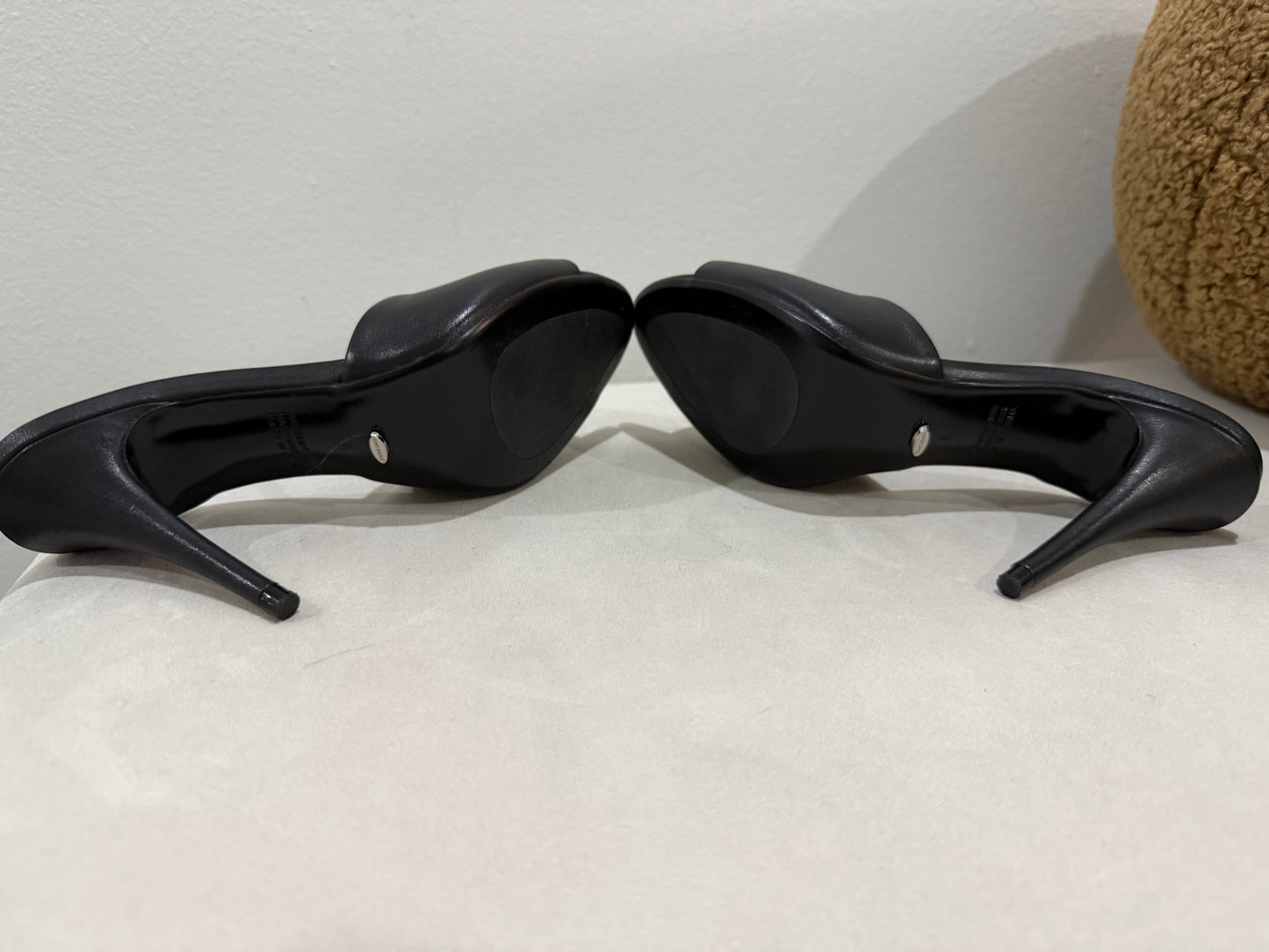 tony bianco shoes black